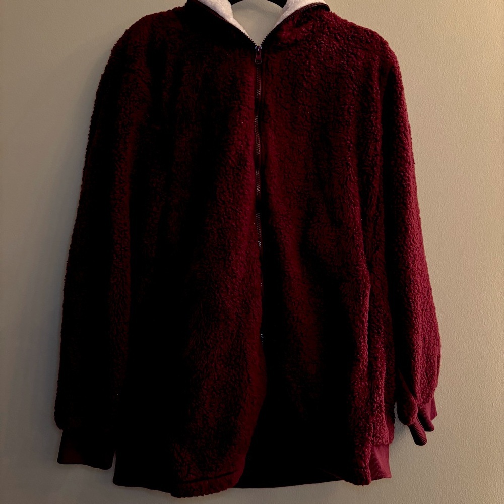 Caissip Women’s Sherpa Full-Zip Jacket – Burgundy & White Size XXL